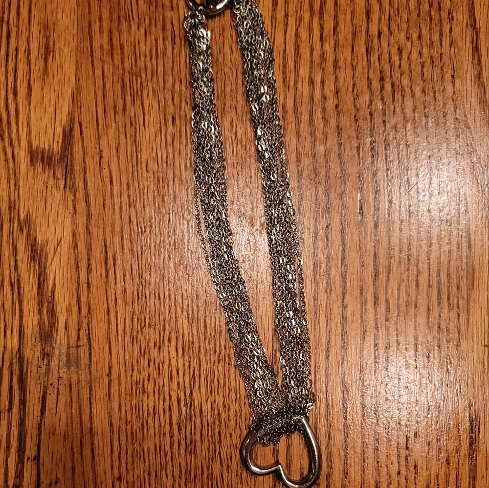 NWT Heart Silvertone Necklace Jewelry
